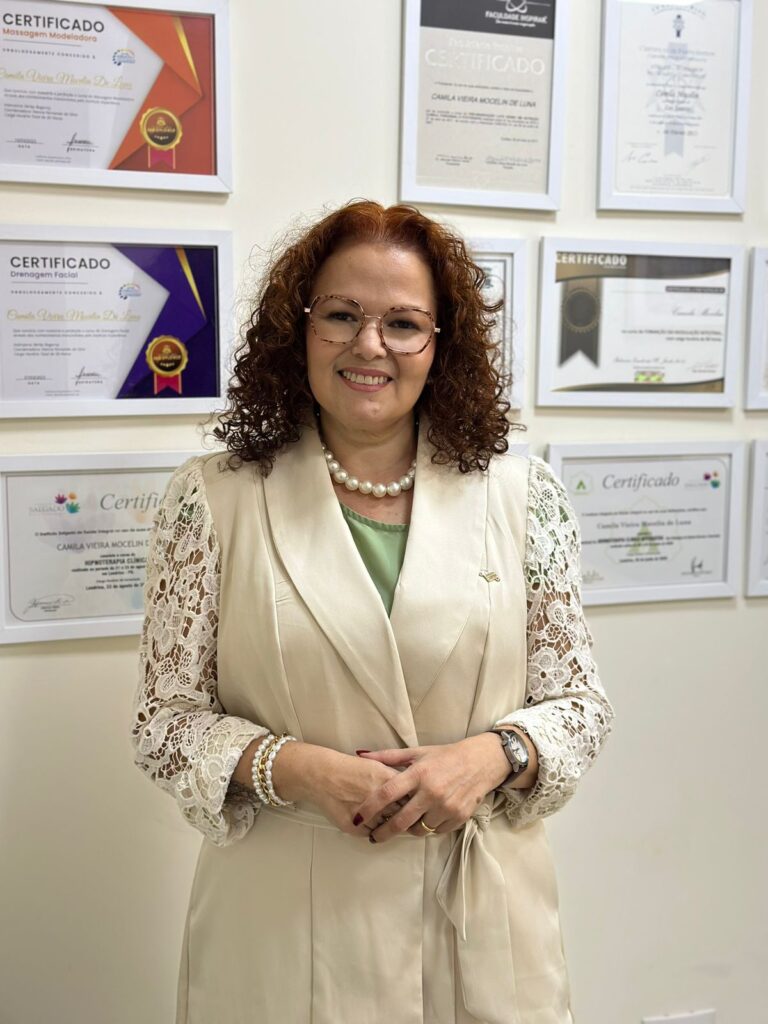 Cirurgia Bariátrica Transformando Vidas - livro de Camila Mocelin
